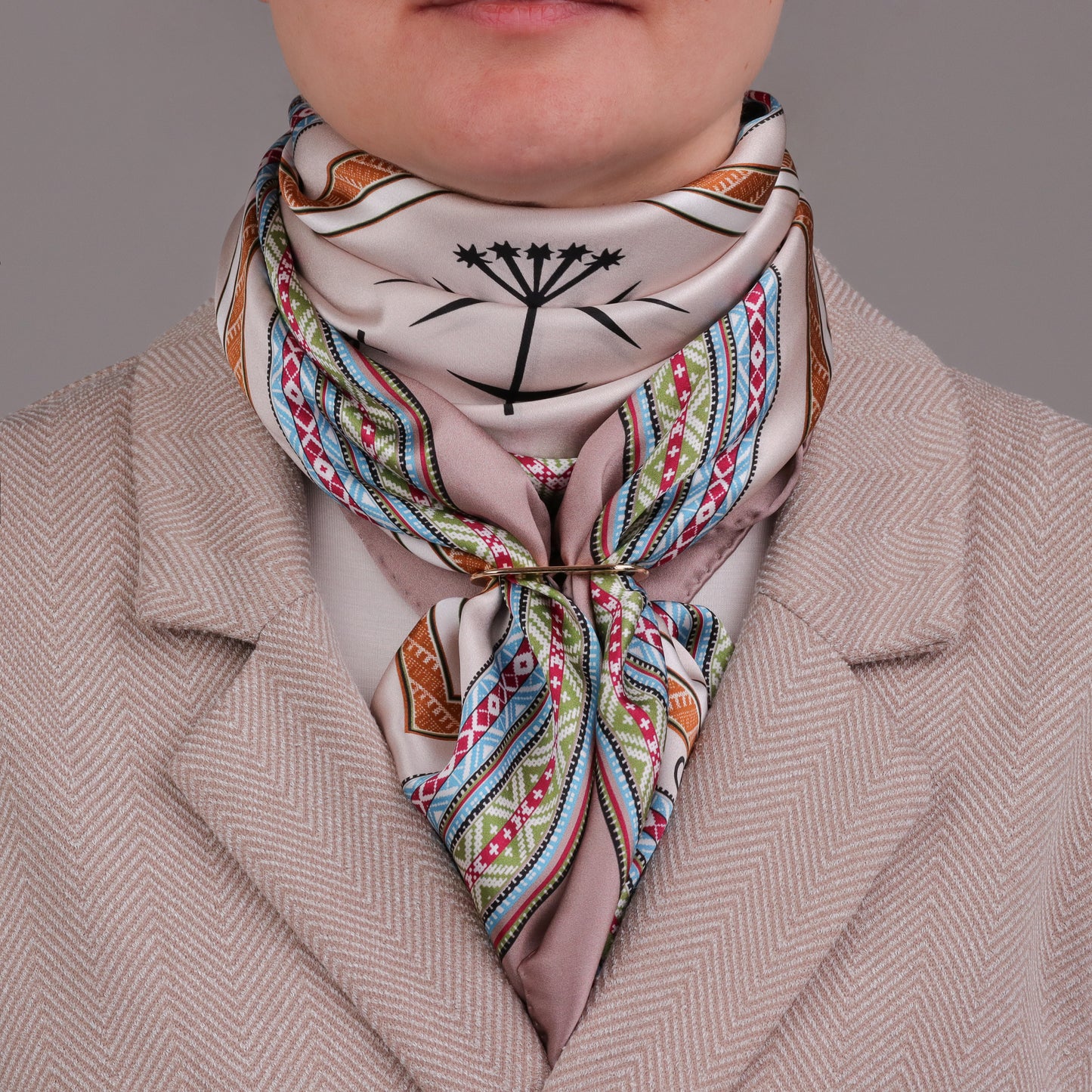 Large Beige Silk Scarf Neck Golden Pendant CIATAU